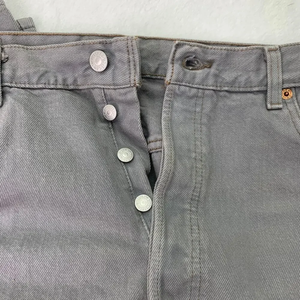 Levis item good